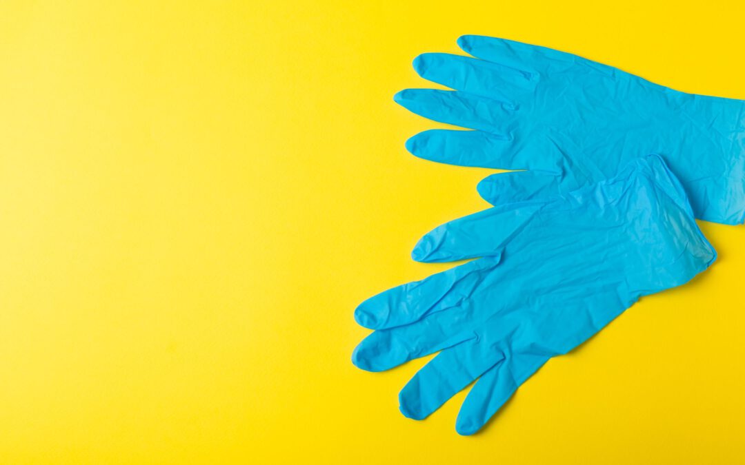 Nitril oder Latex? Die Vor- und Nachteile im Überblick