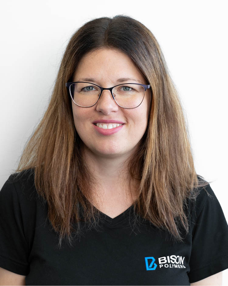 Carina Kirchhoff wearing a black T-shirt with the BISON Polymers logo